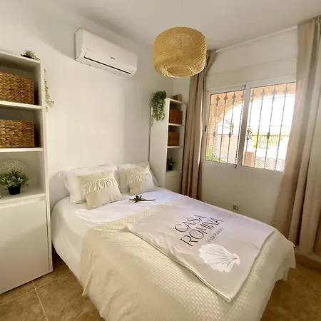 Holiday home Casa Romina, Semi-detached With Shared Pool Near La Zenia *