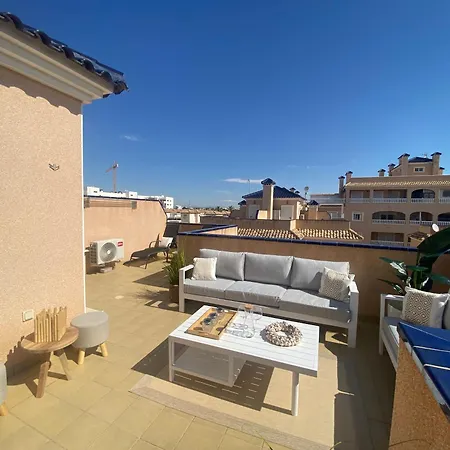 Casa Romina, Semi-detached With Shared Pool Near La Zenia *